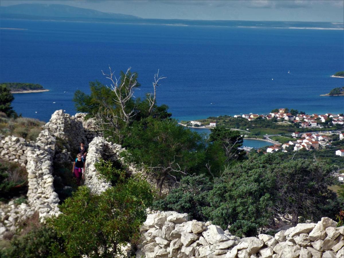 Apartmani Milena Barbat na Rabu Buitenkant foto
